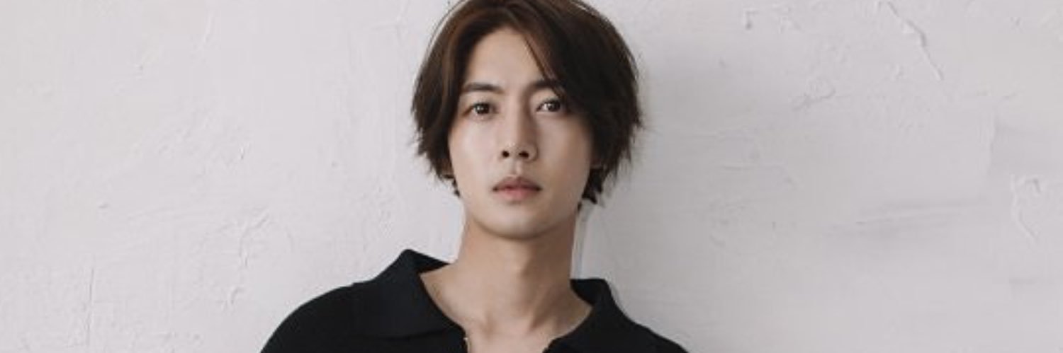 disge's profile banner image