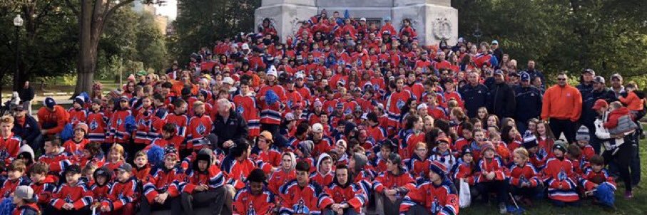 Islanders Hockey Club banner
