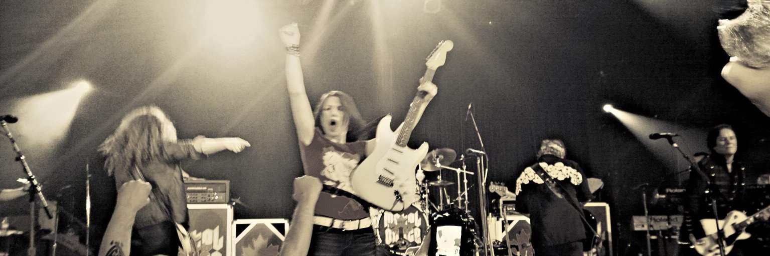 Chris P 🤘🍷🎸☠🇨🇦 banner