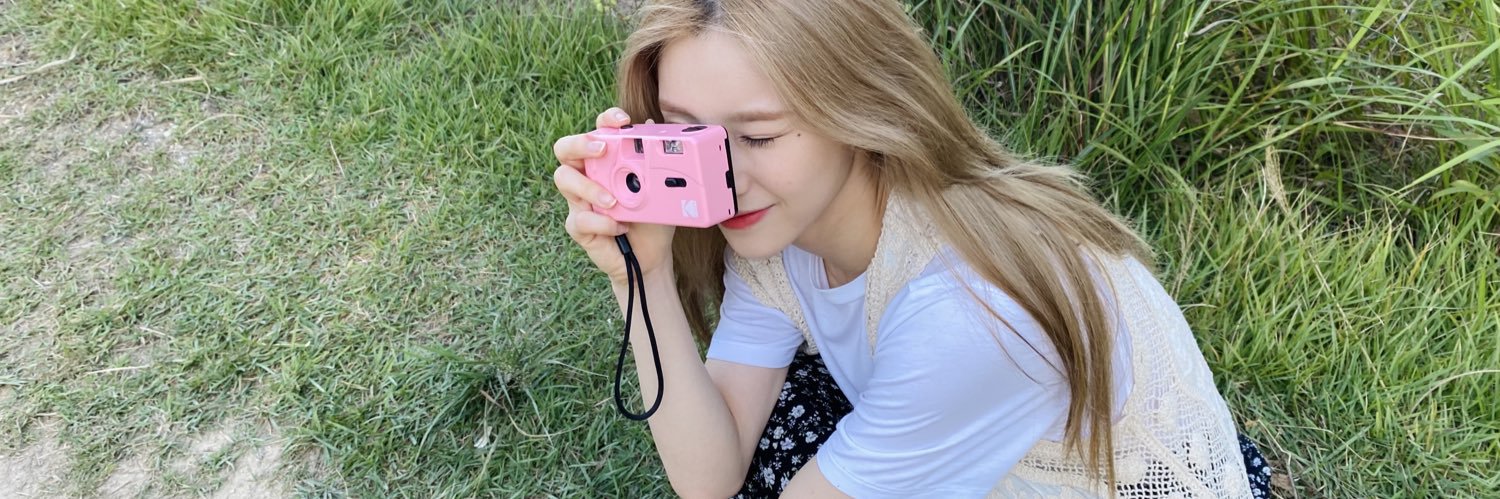 suzankim77's profile banner image