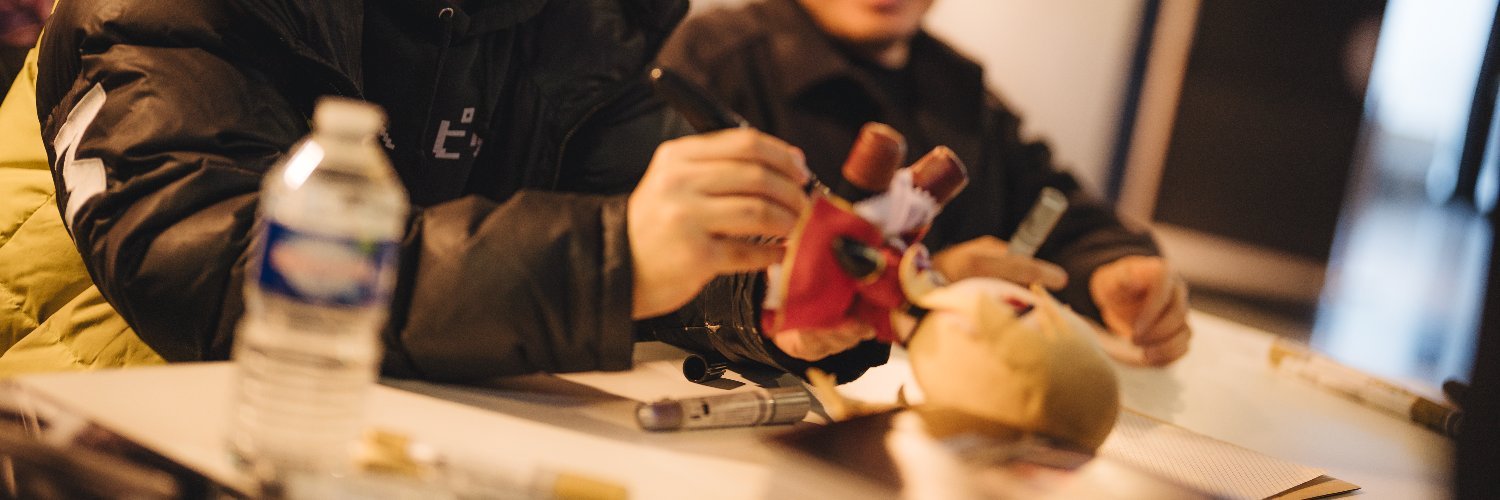 Vira 🌸🌺🦋 banner