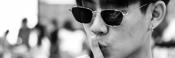 Blαcк σƒƒ. banner