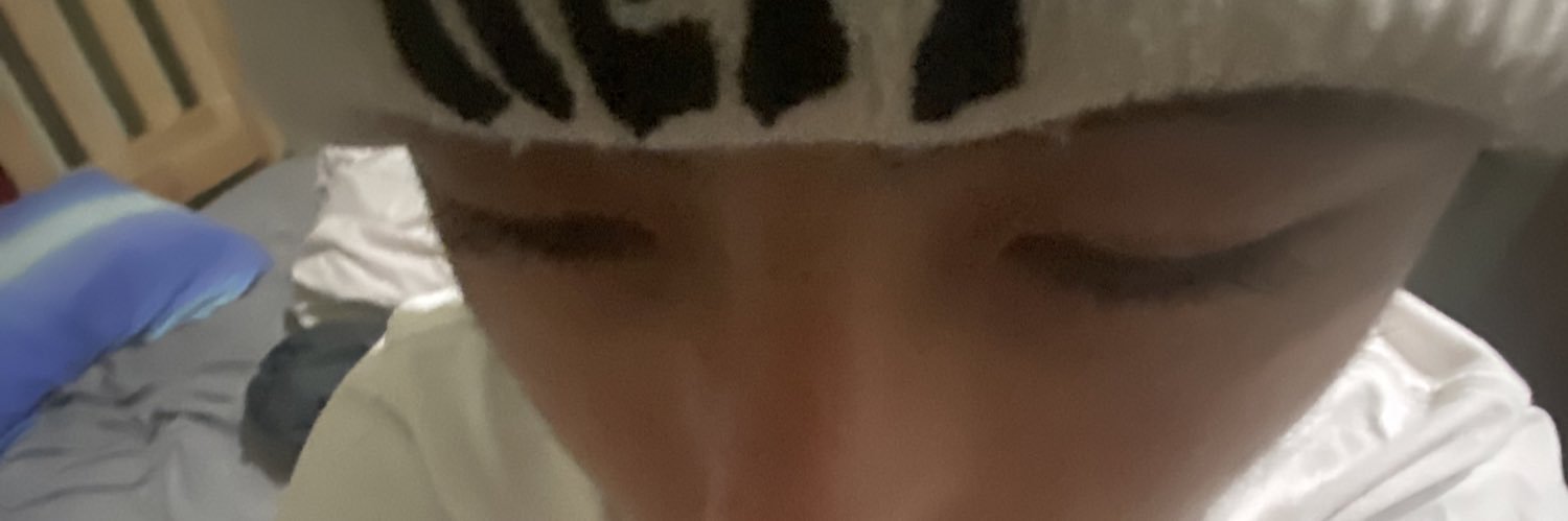 average sza enjoyer banner