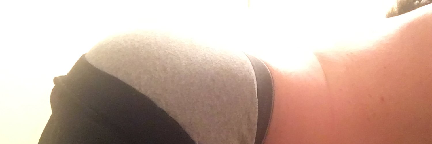 dumbboi25's profile banner image