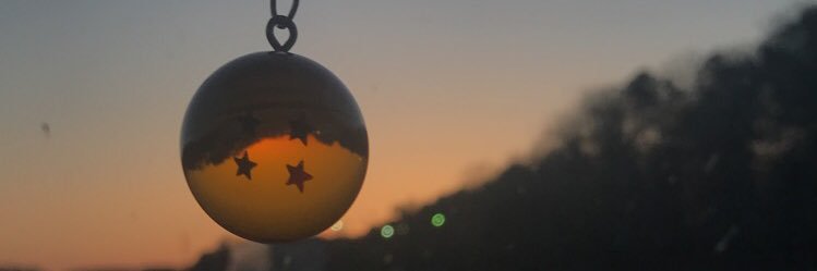 azaranoir's profile banner image