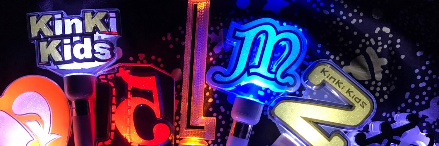 es0ra_n's profile banner image