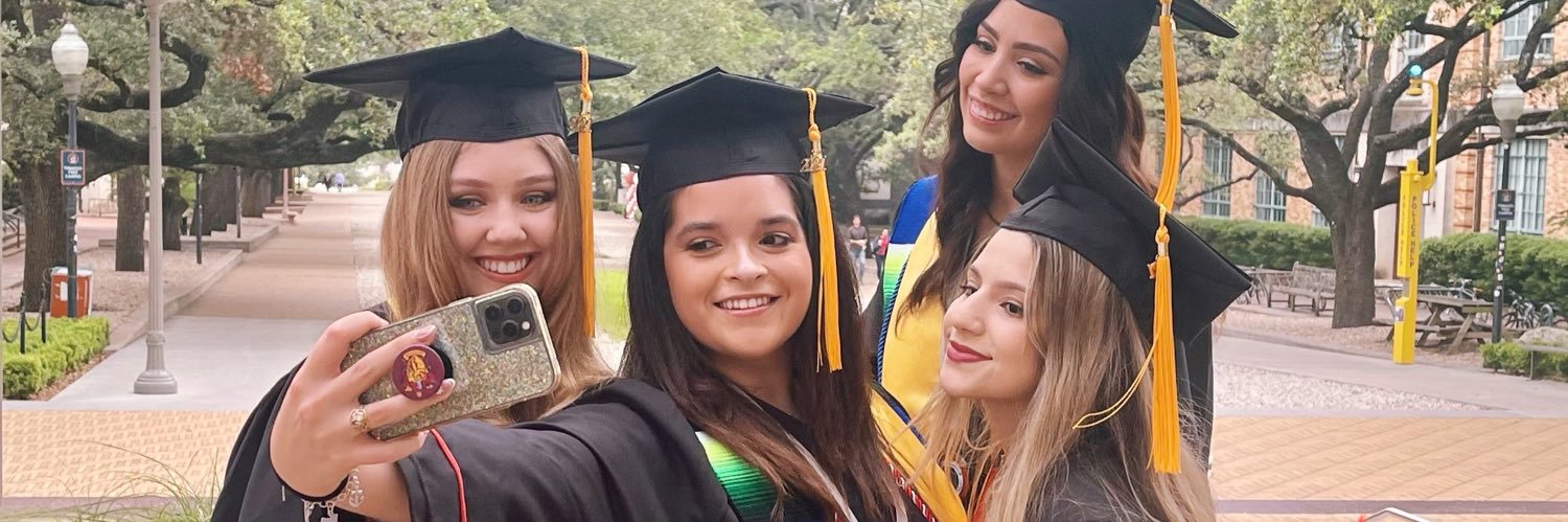 karigonzalezz_'s profile banner image