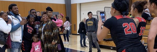 allison_danasia Profile Banner