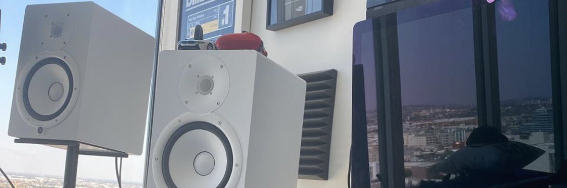 ceojefee's profile banner image
