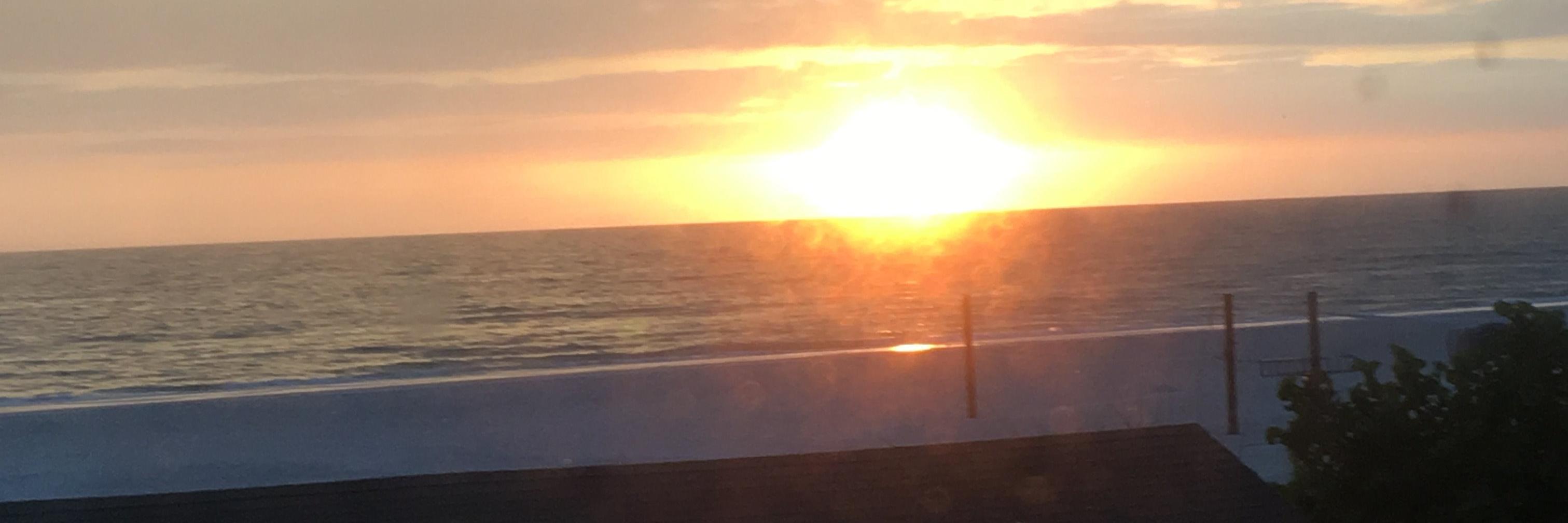 leonalake's profile banner image