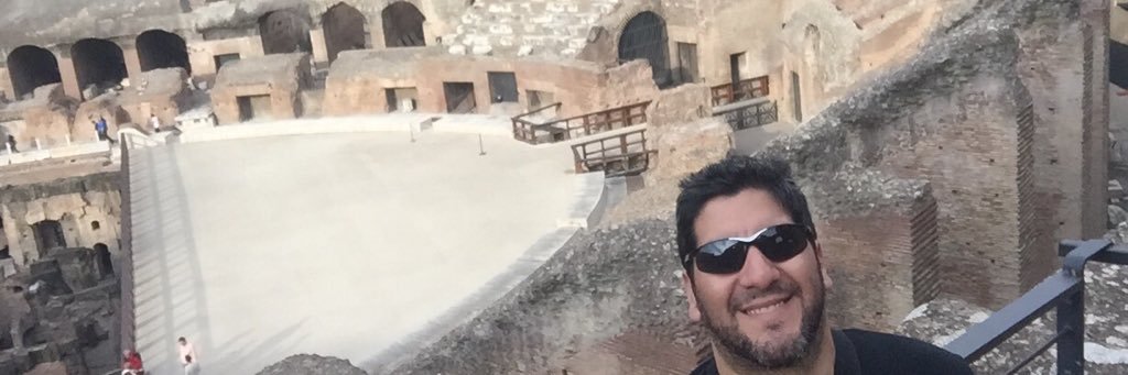 julioasek's profile banner image