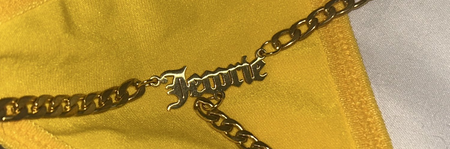 m0nae_'s profile banner image