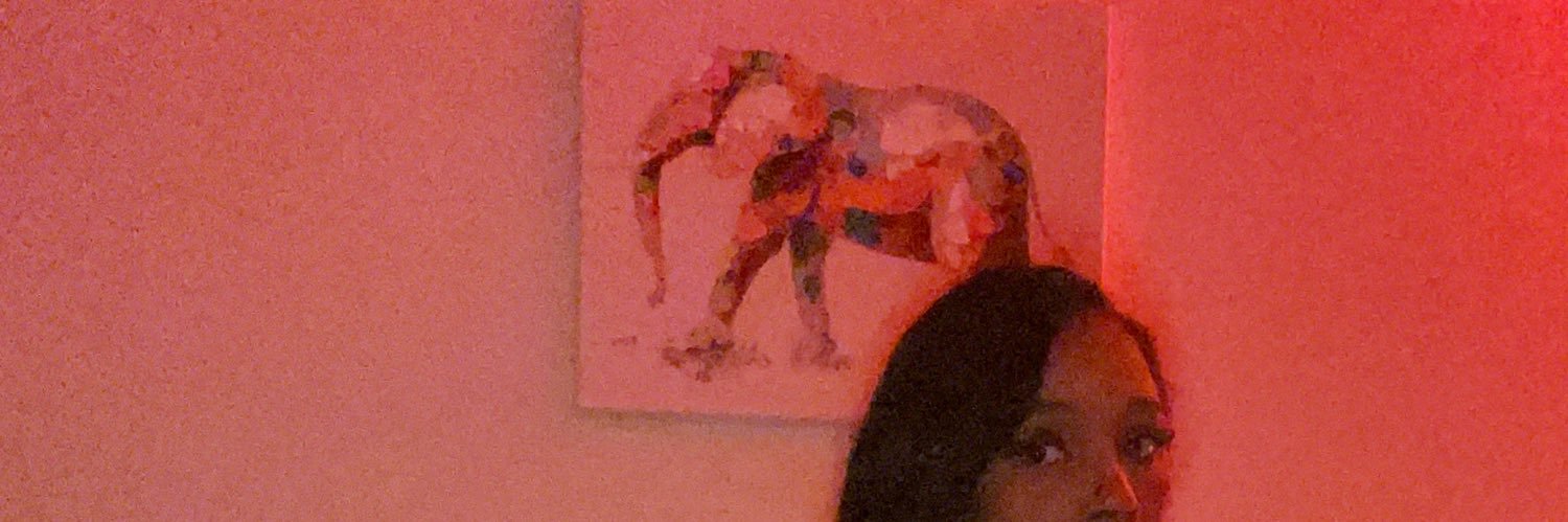 Vanessab15's profile banner image