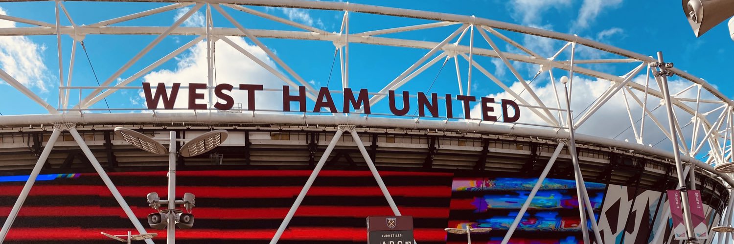 Stutzy ⚒️ banner