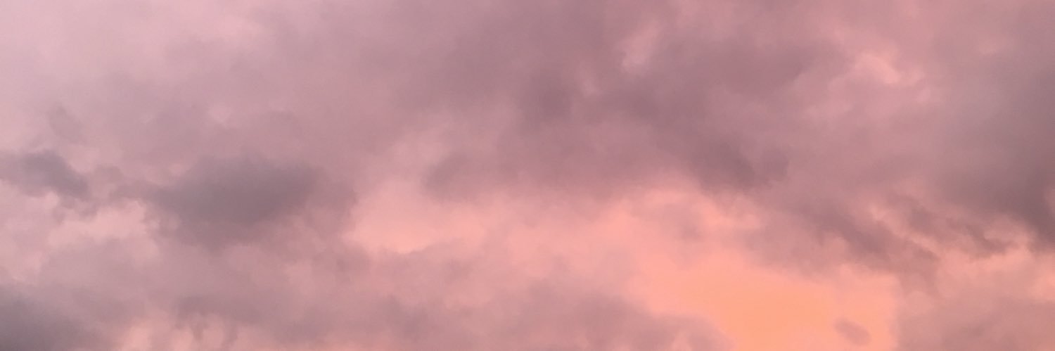 61__Y9's profile banner image