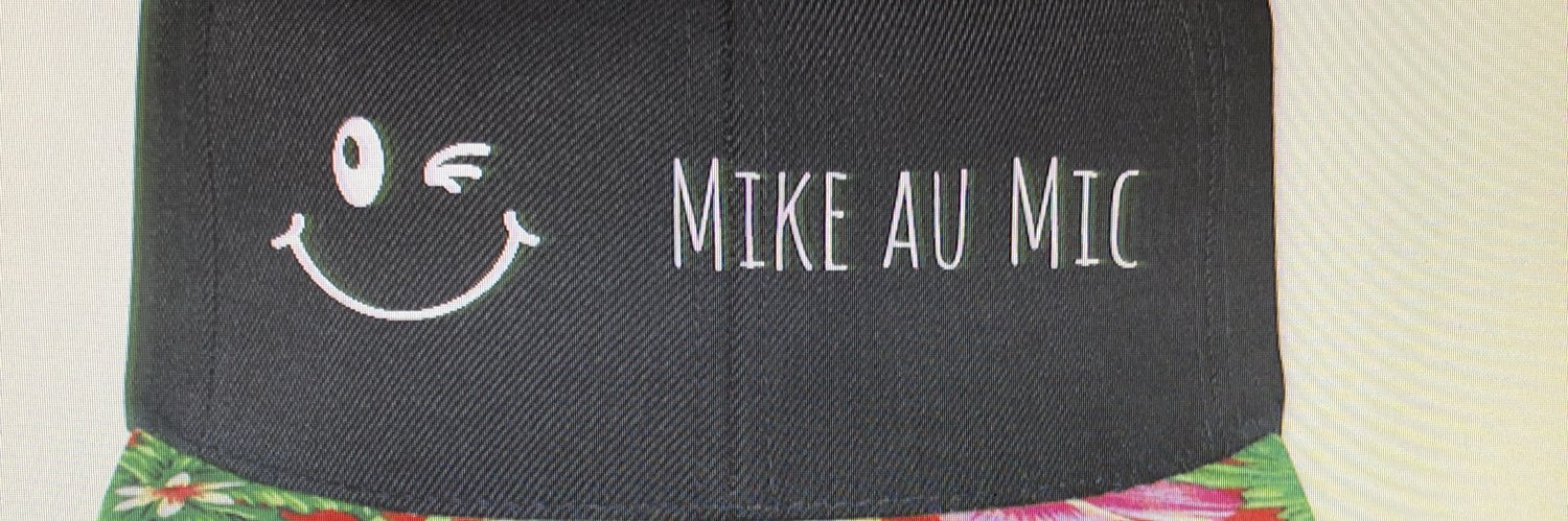 Mike Au Mic banner