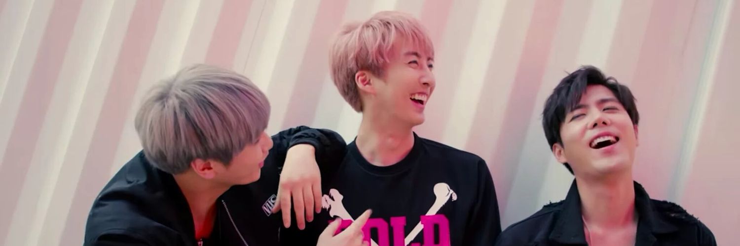 Hey_Au's profile banner image