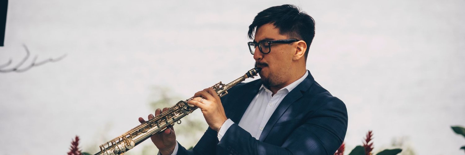 Steven Ramírez banner