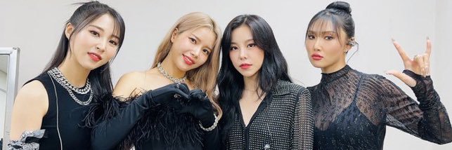 moosolwheehwa's profile banner image
