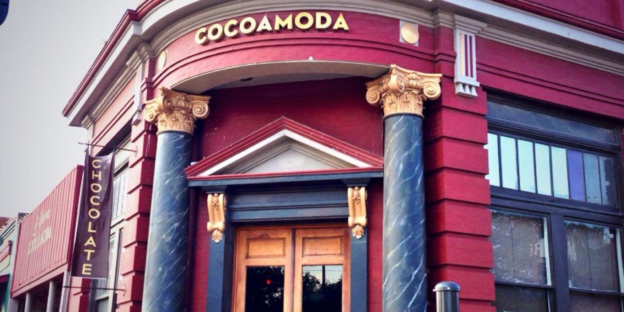 cocoamoda's profile banner image