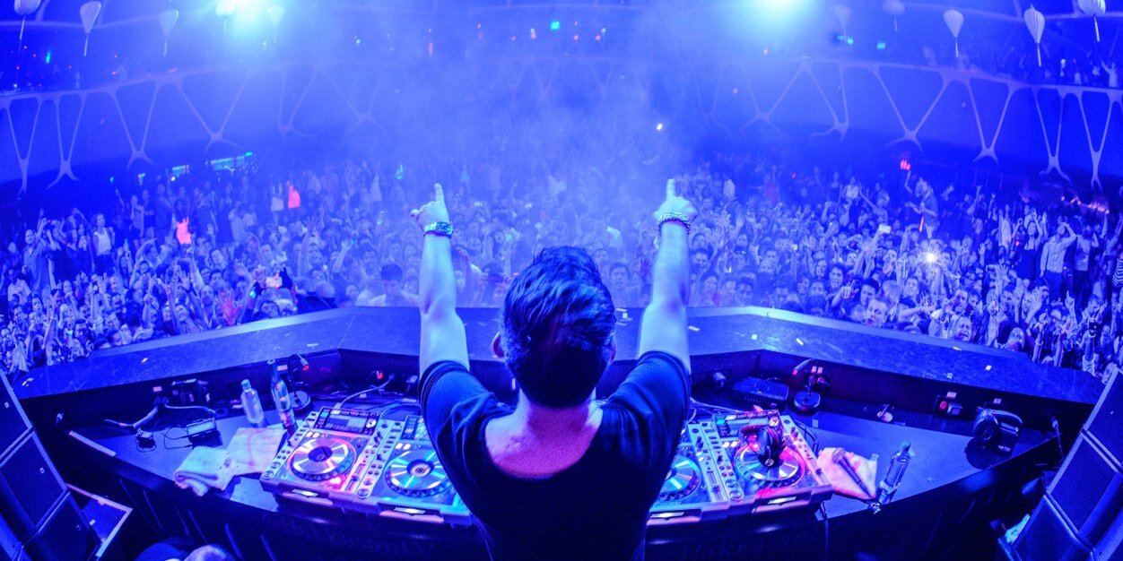 karanfloglu's profile banner image