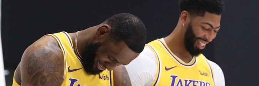krissjavier's profile banner image