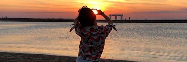 divasafirar's profile banner image