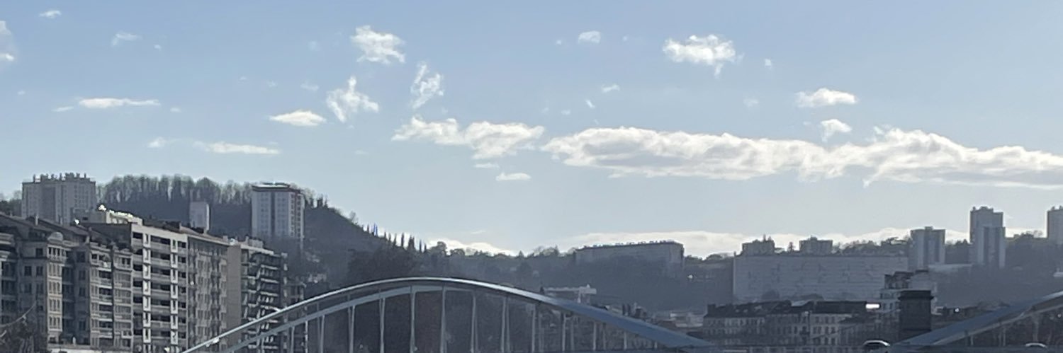волк banner