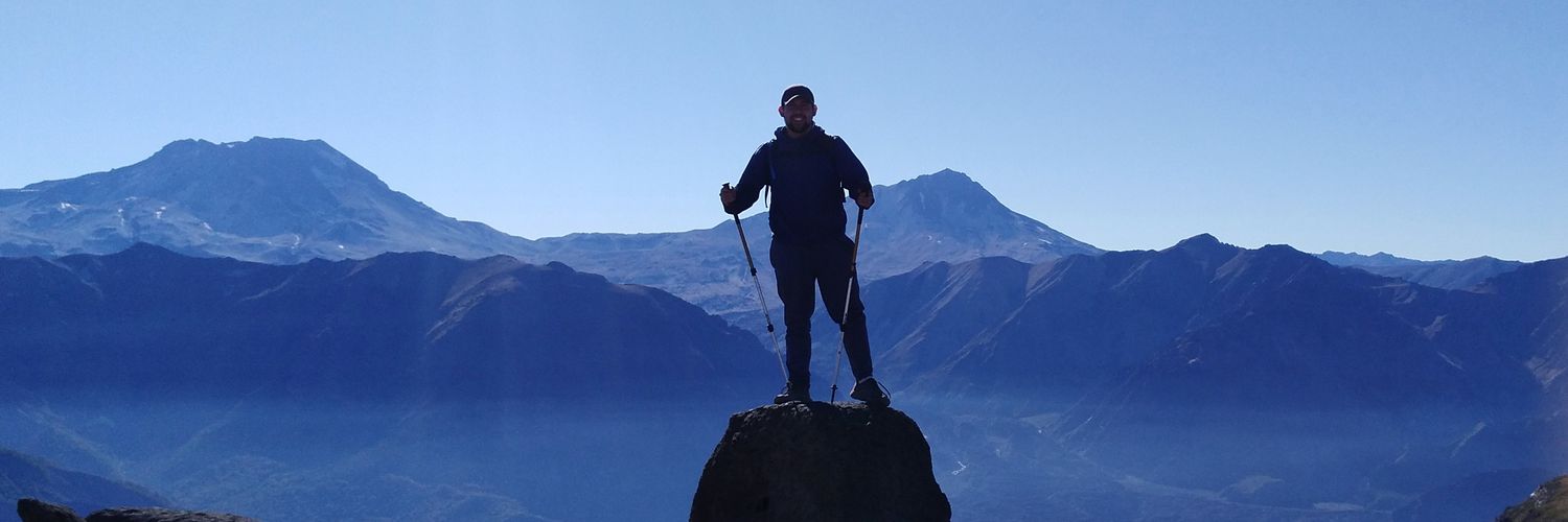 Rodrigo_Ubilla's profile banner image