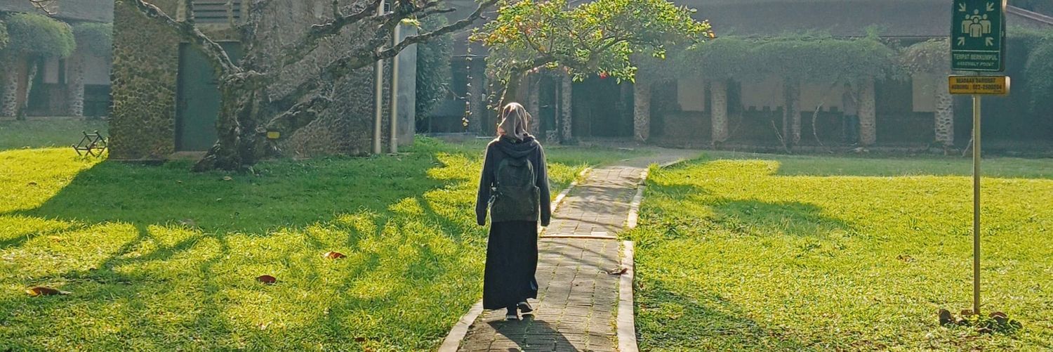 nuraininn's profile banner image