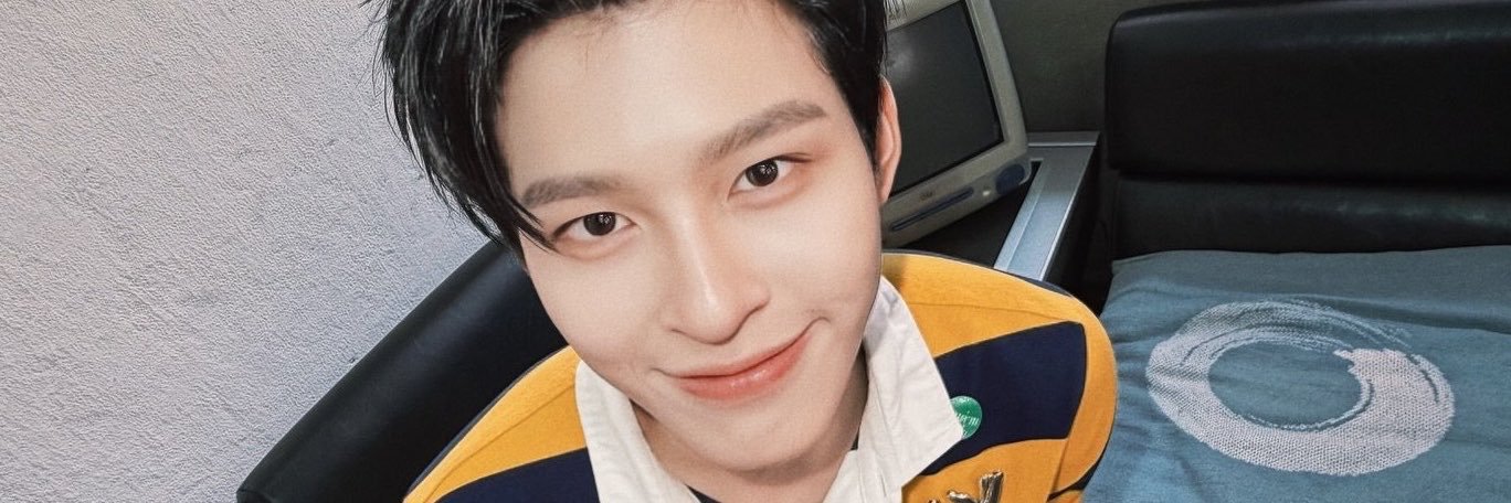 mikookiee's profile banner image