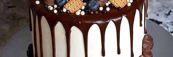 phionacaroline Profile Banner