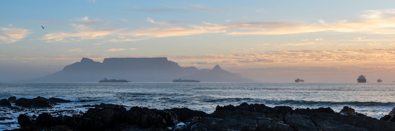 Dr. Carianne Pretorius banner