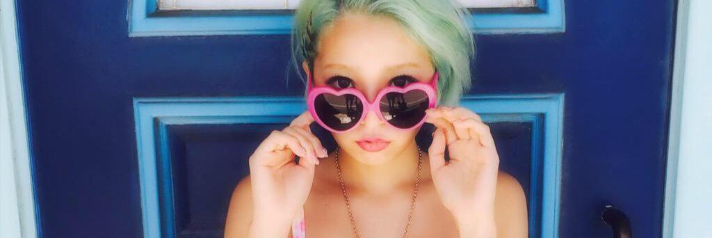 0i27Mereee's profile banner image