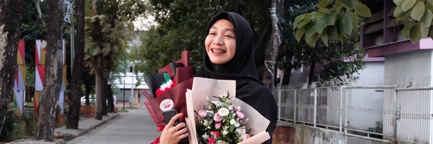 hasmitaayu's profile banner image