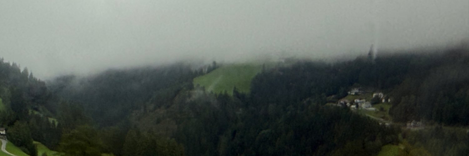 عاشقِ لیمو🍋 banner