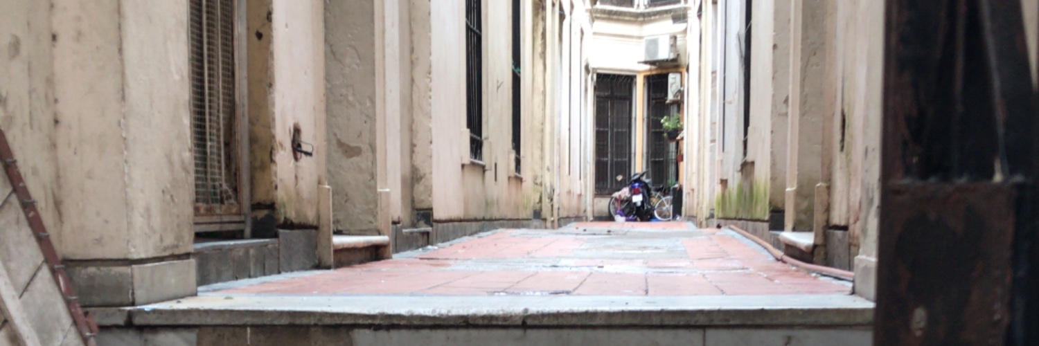 Tomás banner