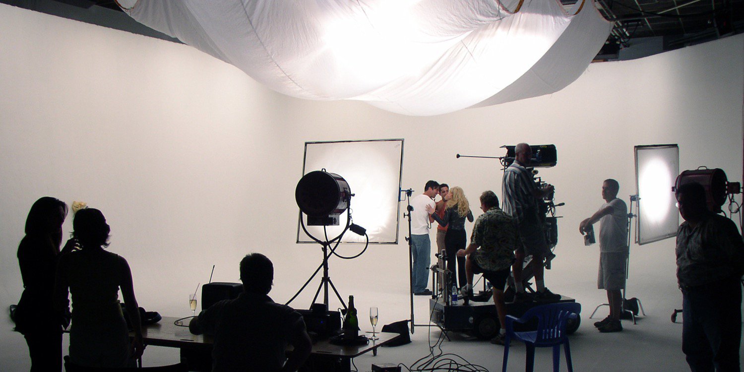 Applehead Media banner