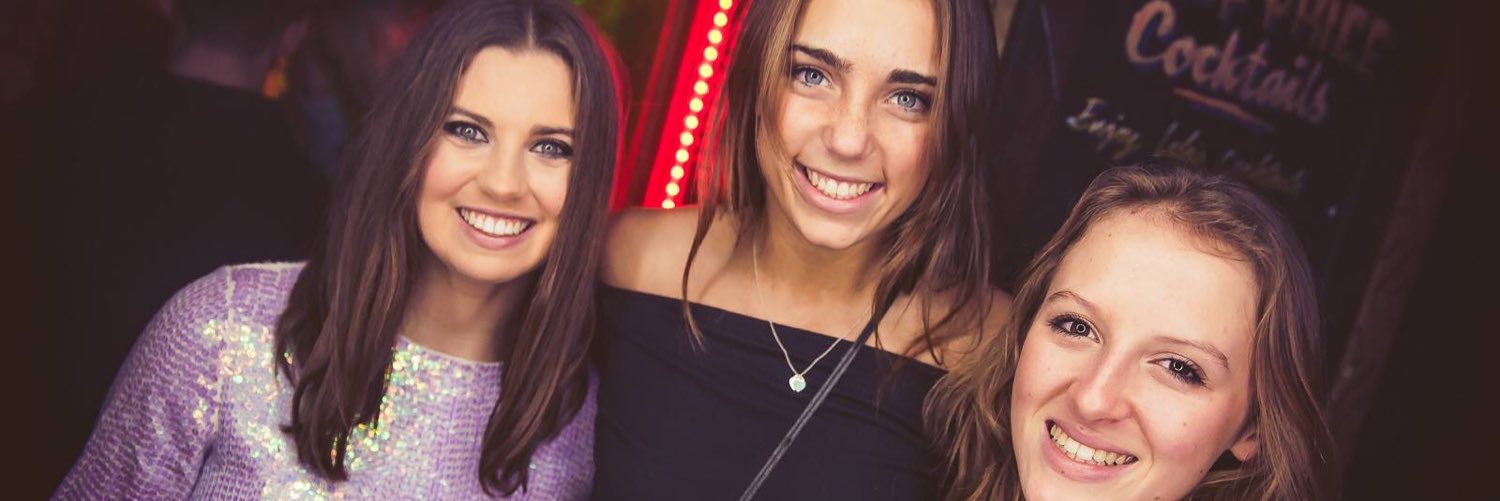 Holly_102's profile banner image