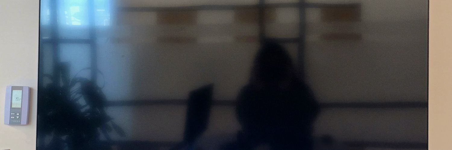 karlavhh's profile banner image