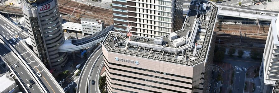 毎日新聞大阪社会部 banner