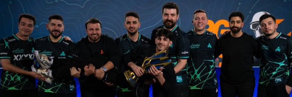 Hamquerade🇬🇧 banner