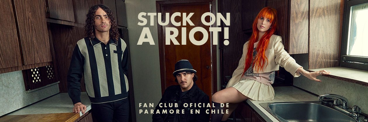 Paramore Chile banner