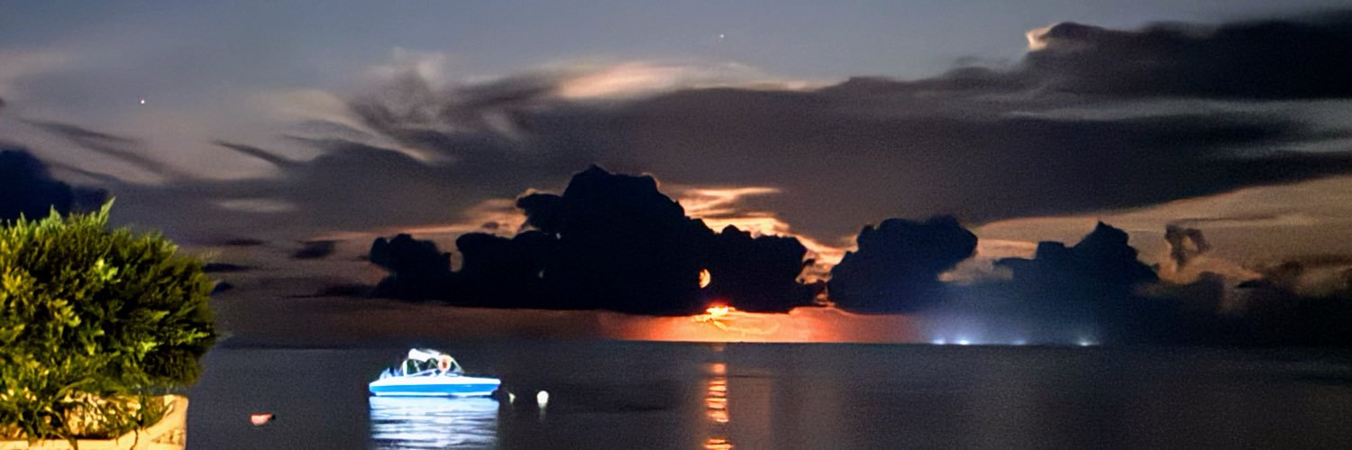 iHadamard's profile banner image