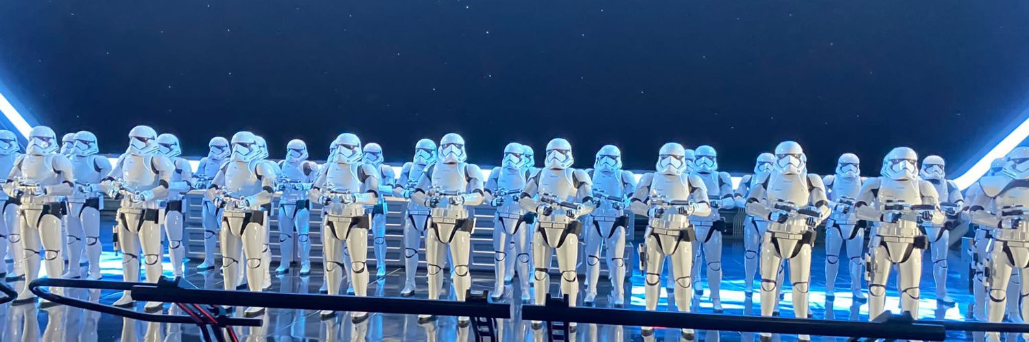 plvr22's profile banner image