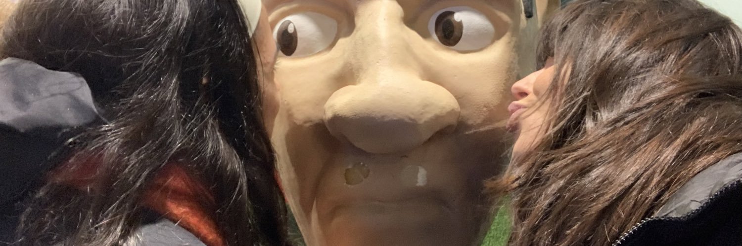 emtnezz's profile banner image
