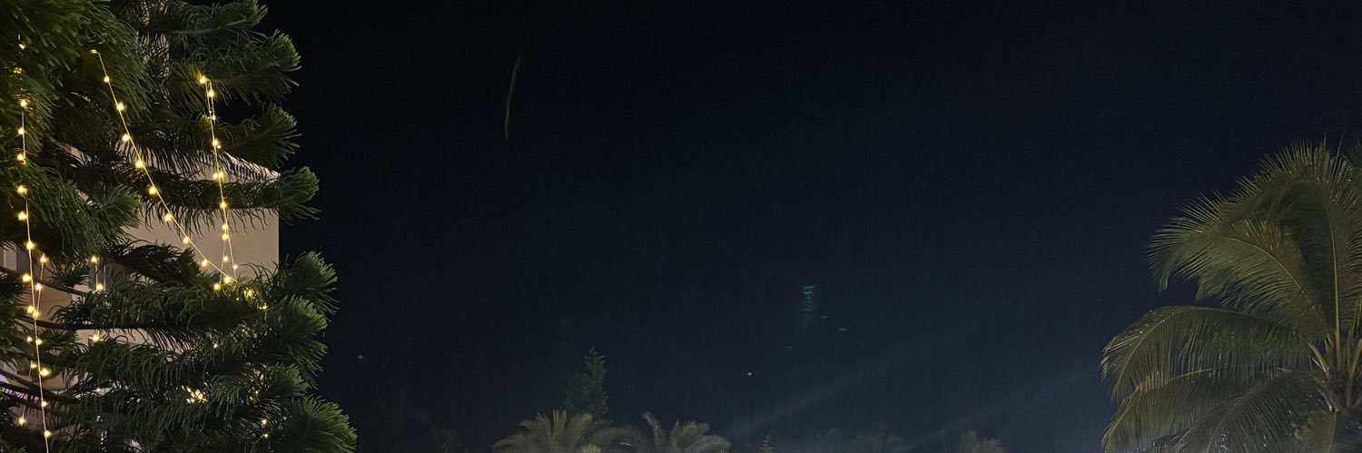 zartweetss's profile banner image