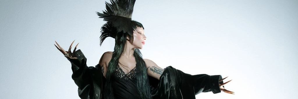 aizluh's profile banner image