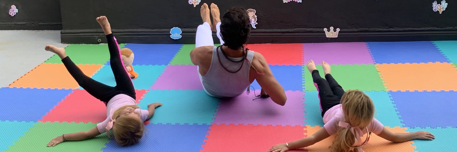 ALEJANDROMALDO's profile banner image