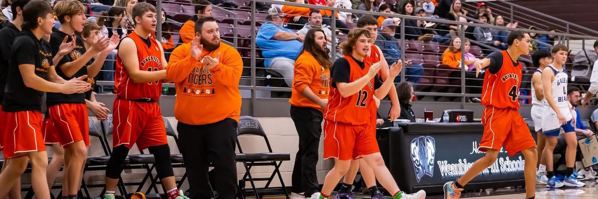 Coach_Carter_3's profile banner image